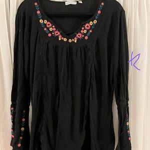 Bell sleeve top
